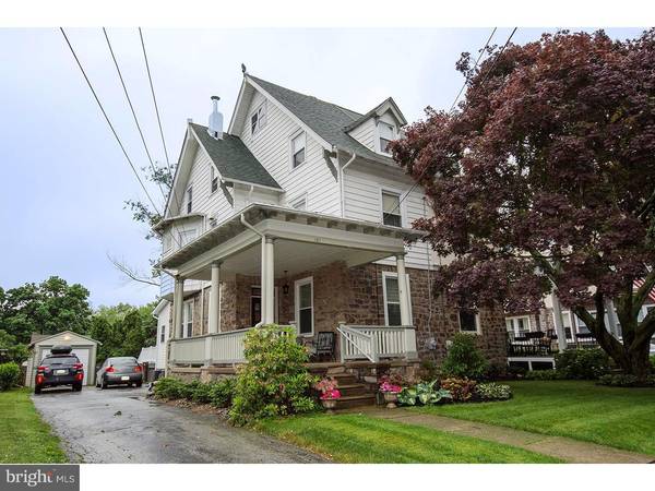 121 GRANDVIEW RD, Ardmore, PA 19003