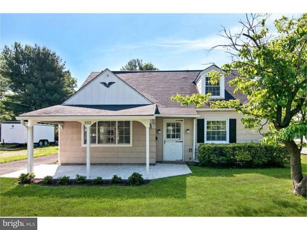 102 N WARMINSTER RD, Hatboro, PA 19040