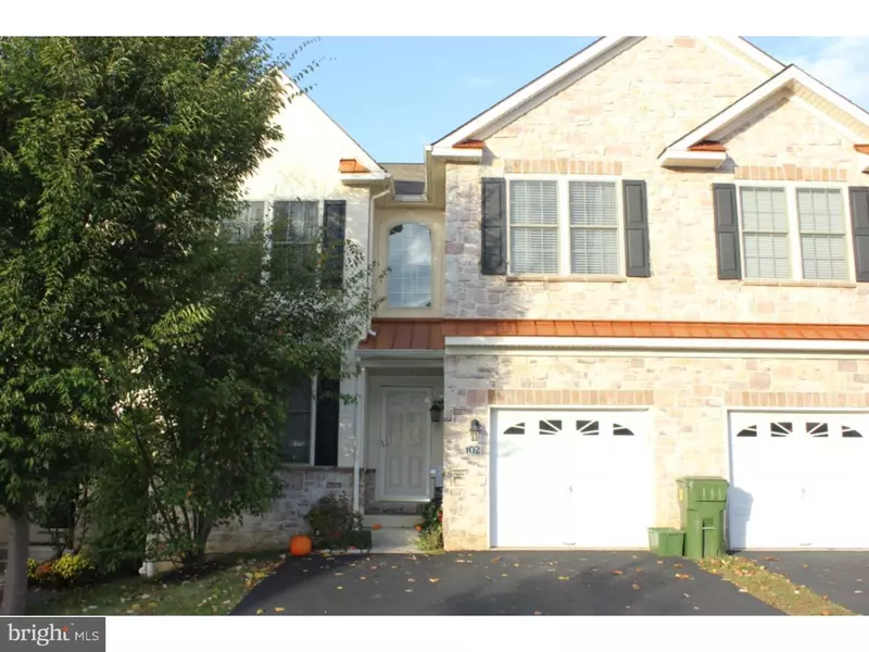 102 WYNDHAM LN, Conshohocken, PA 19428