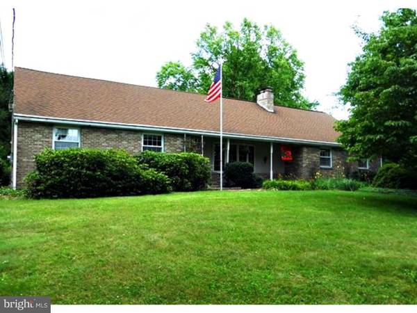 233 OLD STATE RD, Royersford, PA 19468