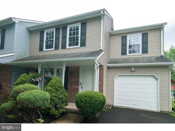 11 STEEPLECHASE CIR, Horsham, PA 19044