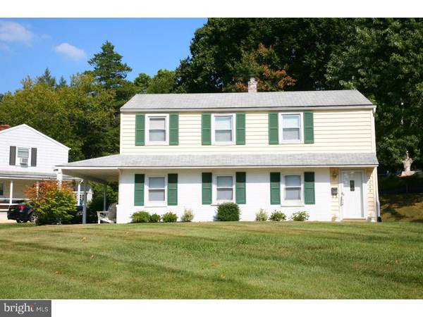 4068 HILLSIDE RD, Lafayette Hill, PA 19444