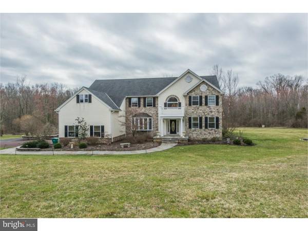 153 WAMBOLD RD, Green Lane, PA 18054