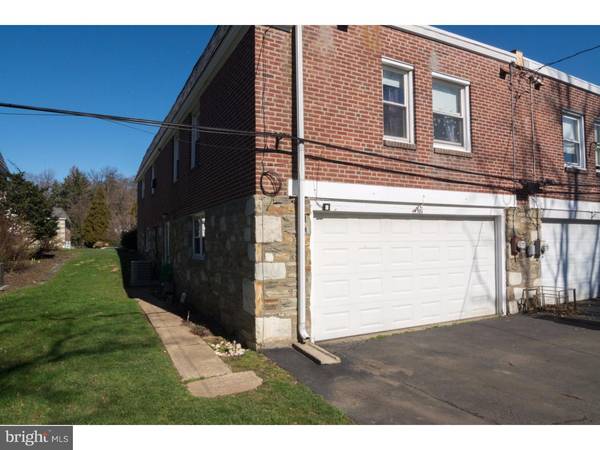 Jenkintown, PA 19046,581 WANAMAKER RD