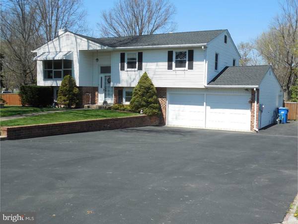 401 CARPENTER LN, Hatfield, PA 19440