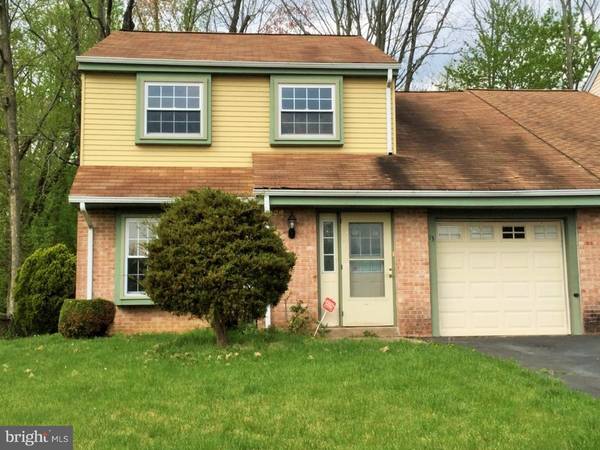 13 FIREWOOD DR, Horsham, PA 19044