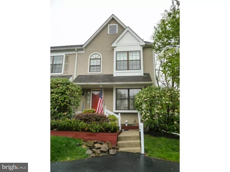 302 WINTERFALL AVE, Norristown, PA 19403