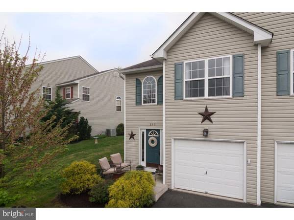 290 W 7TH ST, Pennsburg, PA 18073