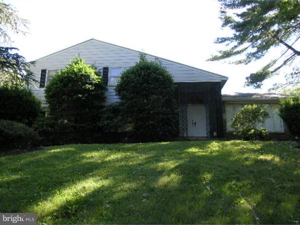 730 RAIKES RD, Huntingdon Valley, PA 19006