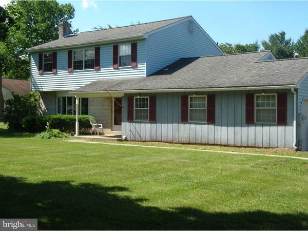 24 GLEN RD, Lansdale, PA 19446