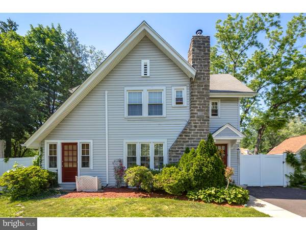 606 S WARMINSTER RD, Hatboro, PA 19040