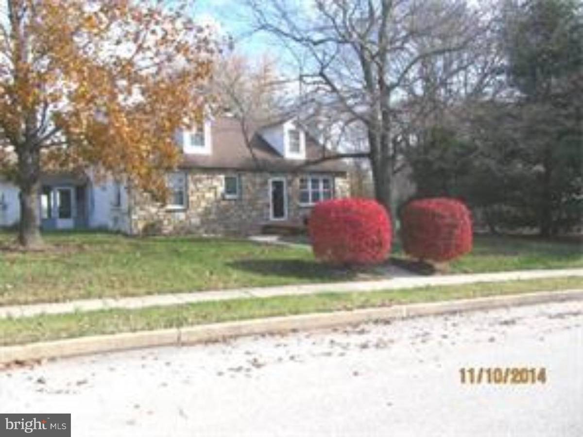 Norristown, PA 19401,2128 CAROL LN