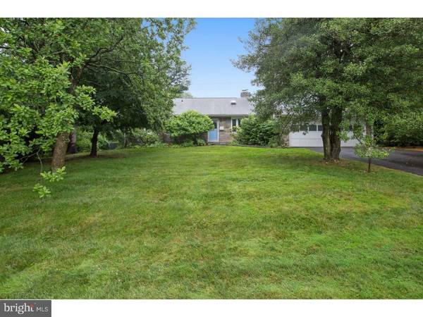 1620 HILLCREST RD, Laverock, PA 19038