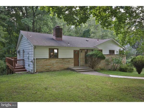 2215 EDGE HILL RD, Huntingdon Valley, PA 19006