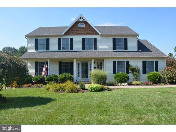 19 SHANNON WAY, Royersford, PA 19468