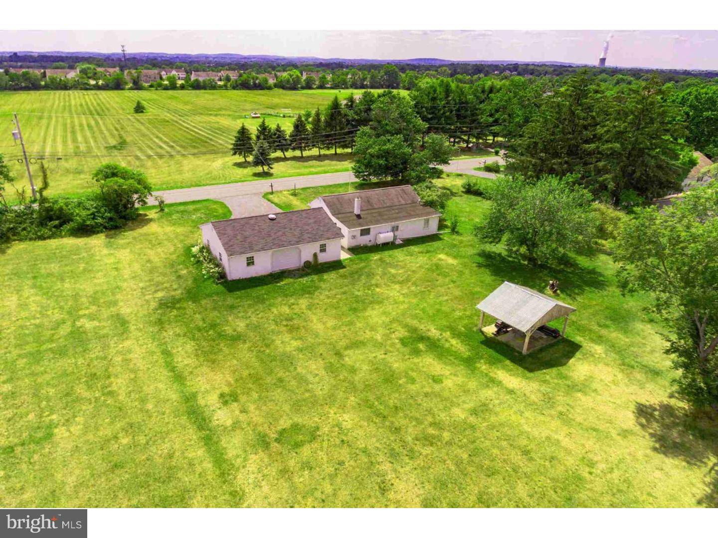 Limerick, PA 19468,48 HEFFNER RD