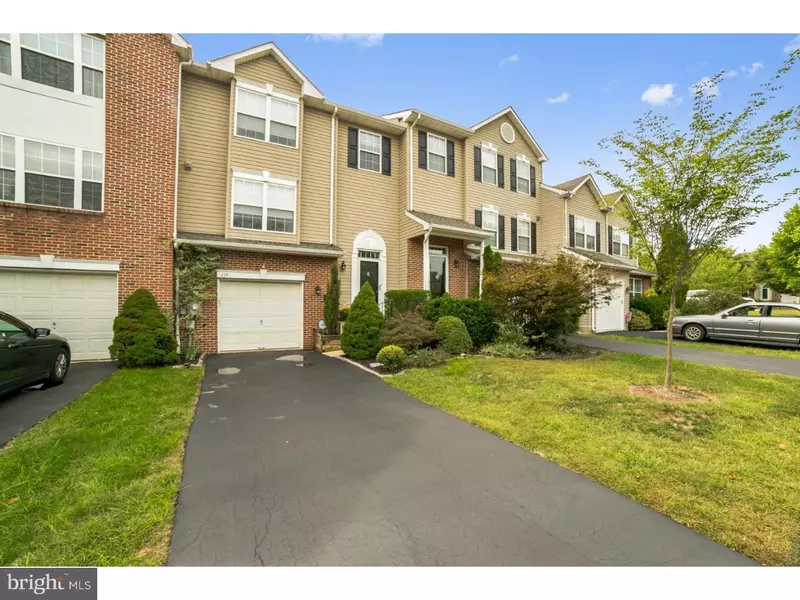 115 HUNT CLUB DR, Collegeville, PA 19426