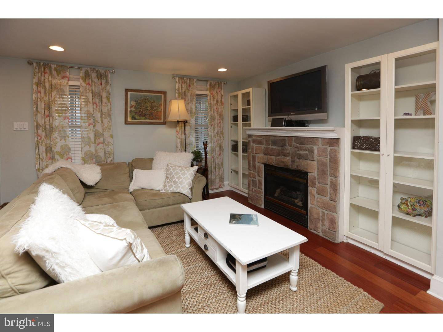 Ambler, PA 19002,326 W MAPLE ST