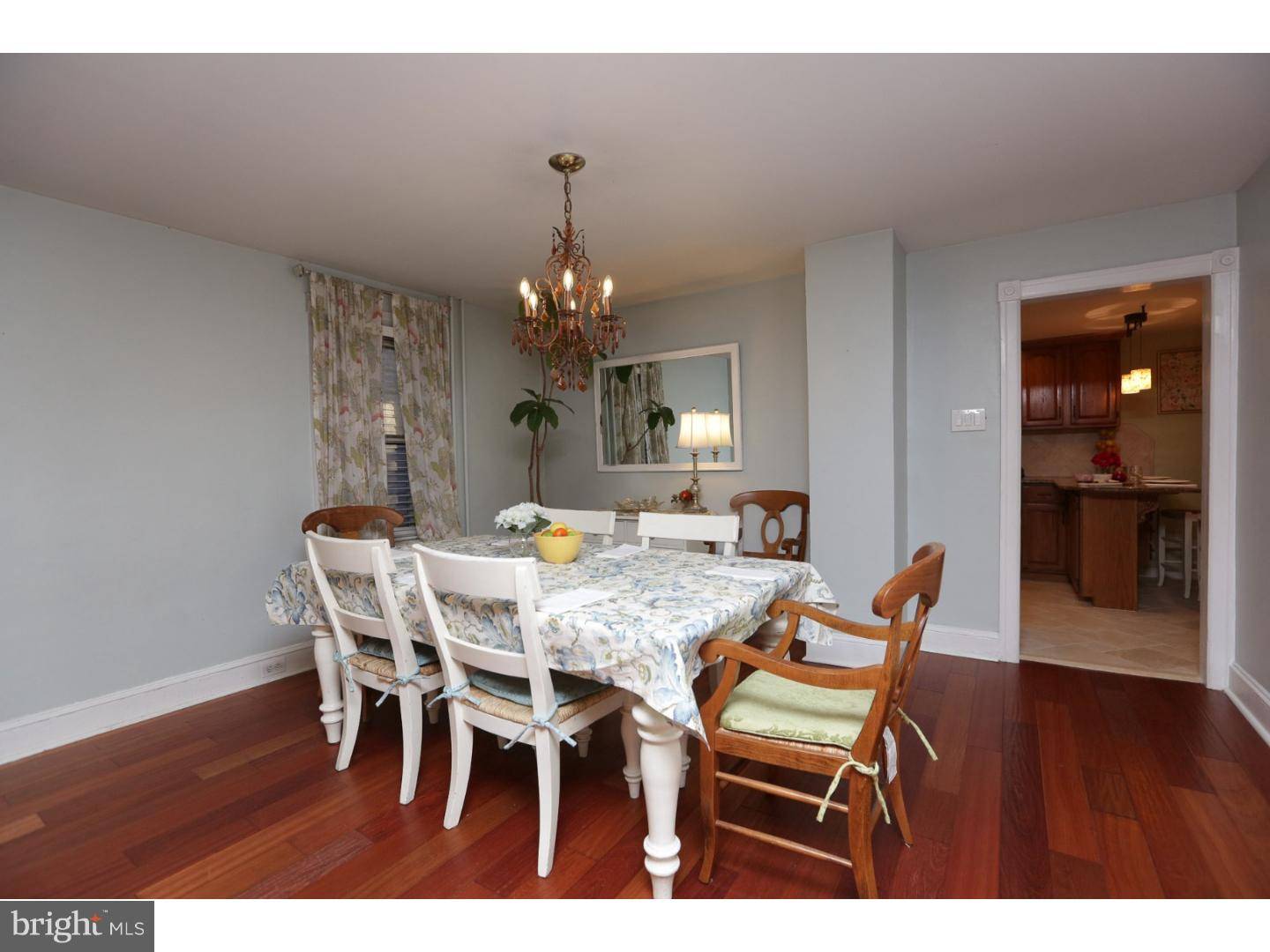 Ambler, PA 19002,326 W MAPLE ST