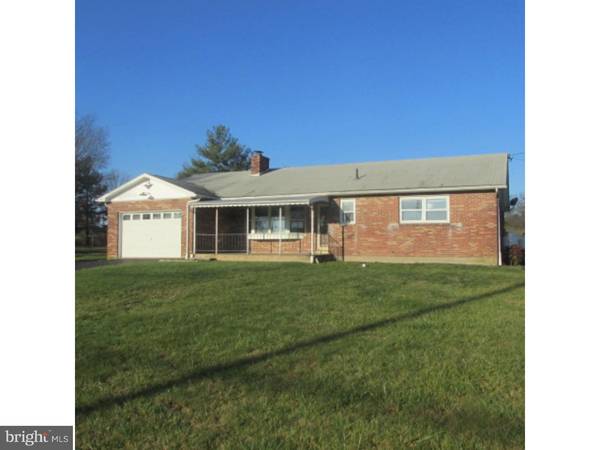 431 N LAYFIELD RD, Perkiomenville, PA 18074