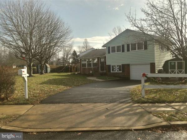 2 LENAPE LN, Telford, PA 18969