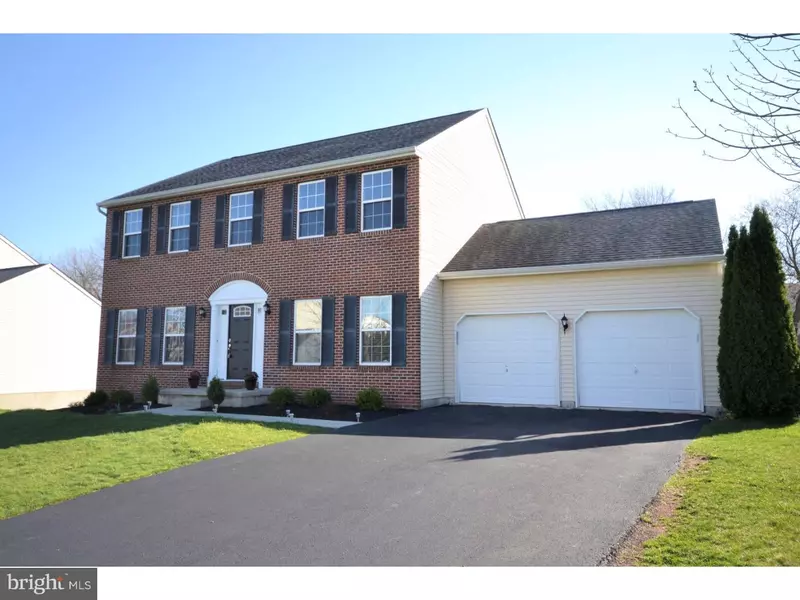 1040 RUBY CIR, Gilbertsville, PA 19525