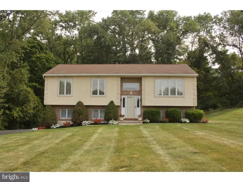 33 MELISSA LN, Royersford, PA 19468