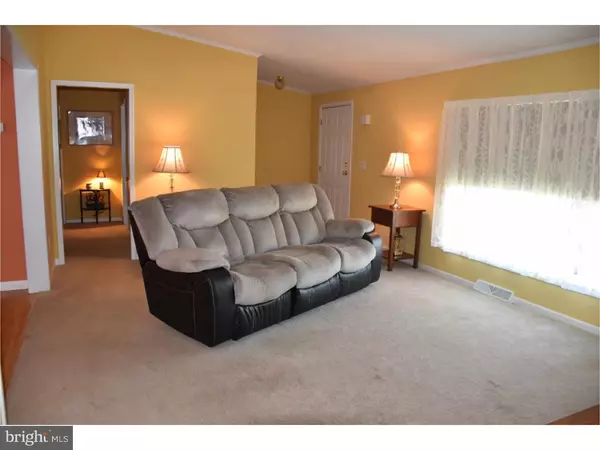 Red Hill, PA 18076,385 MIMOSA ST