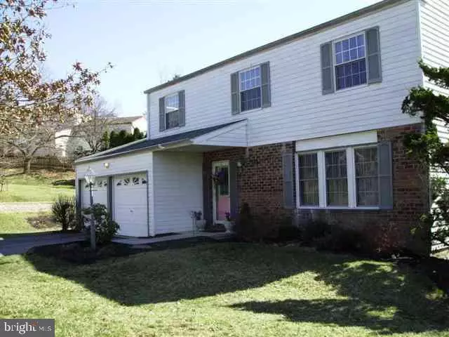 586 THRUSH CT, Harrisburg, PA 17111