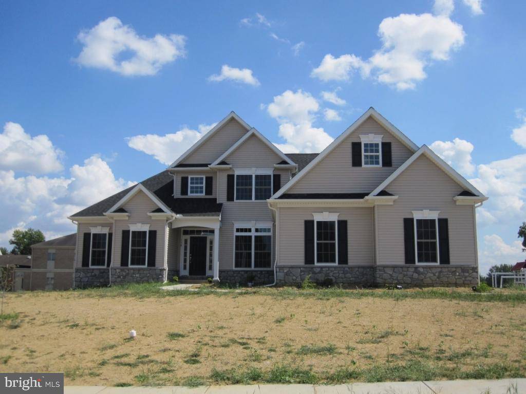 Leola, PA 17540,138 SNAPDRAGON DR