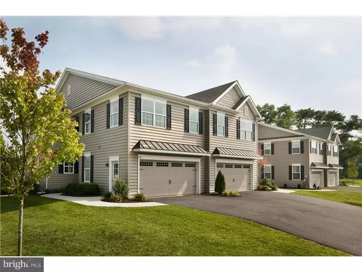 94 NEW VILLAGE GREENE DR, Honey Brook, PA 19344