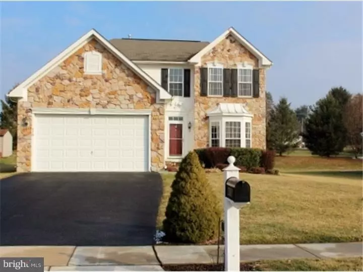 410 FLAGSTONE CIR, Coatesville, PA 19320