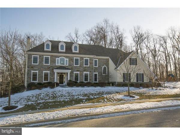 2561 VERONICA DR, Chester Springs, PA 19425