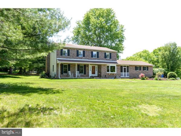 307 MANOR DR, Kennett Square, PA 19348