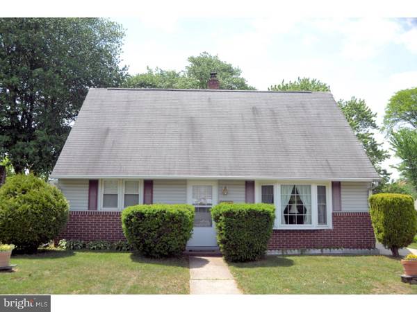 302 CHESTNUT DR, Phoenixville, PA 19460