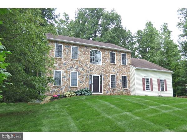 221 GREEN HOLLOW RD, Glenmoore, PA 19343