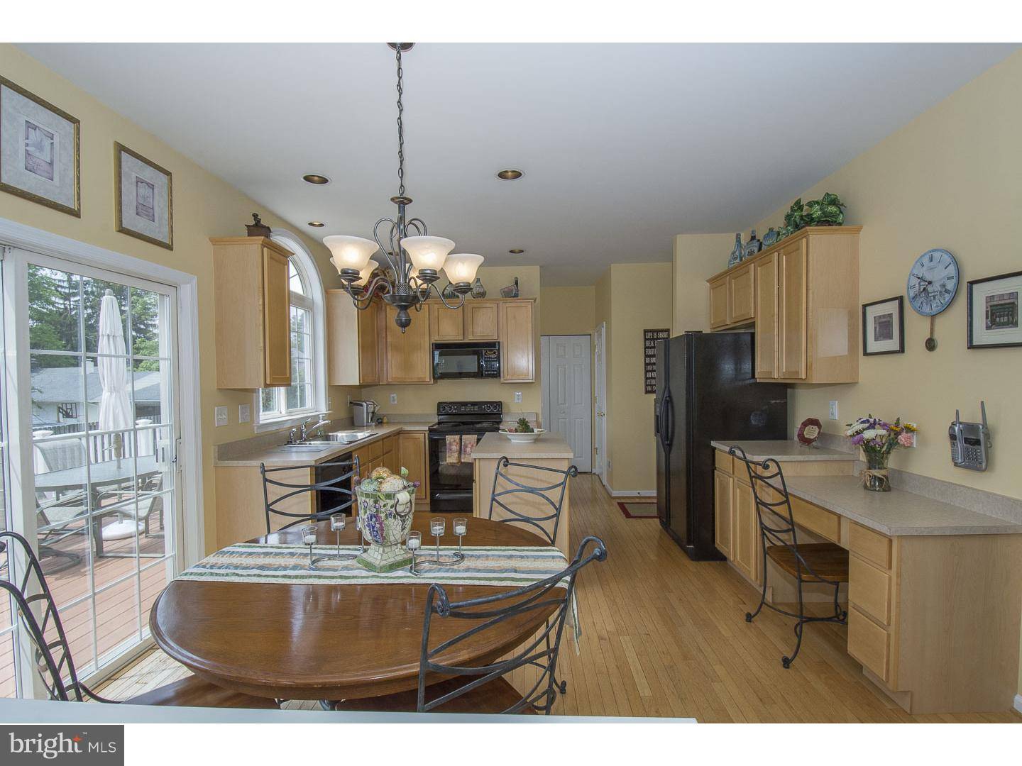 Phoenixville, PA 19460,203 MEETINGHOUSE LN