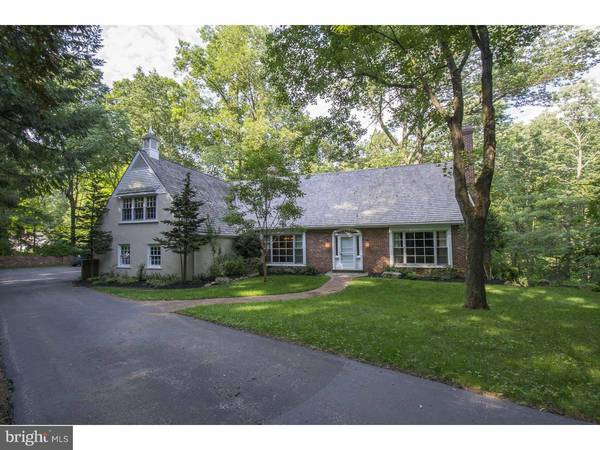 38 RABBIT RUN RD, Malvern, PA 19355