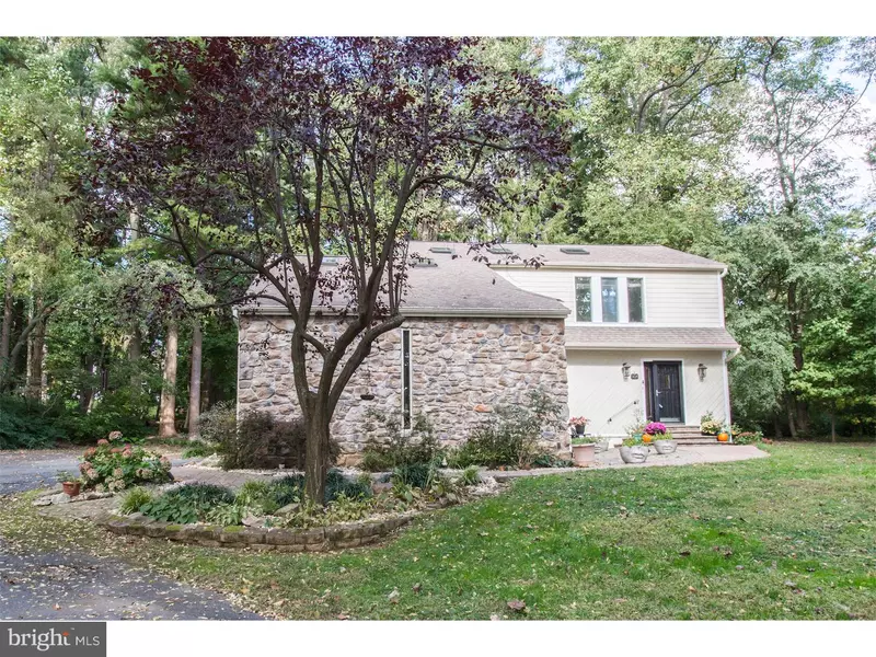 904 FAIRWAY DR, Malvern, PA 19355