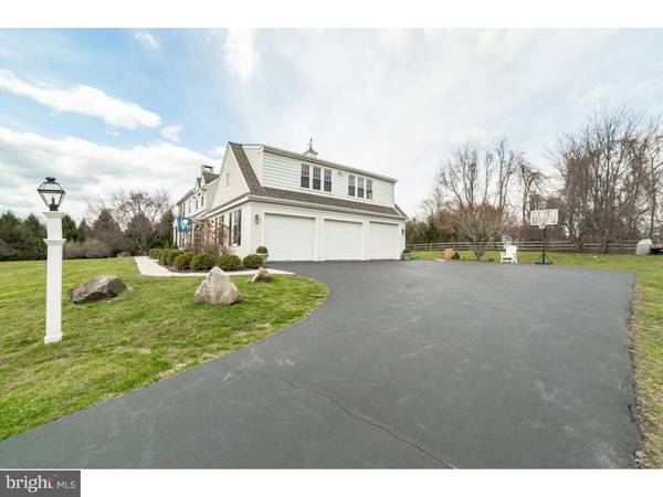 Berwyn, PA 19312,2121 GRUBBS MILL RD