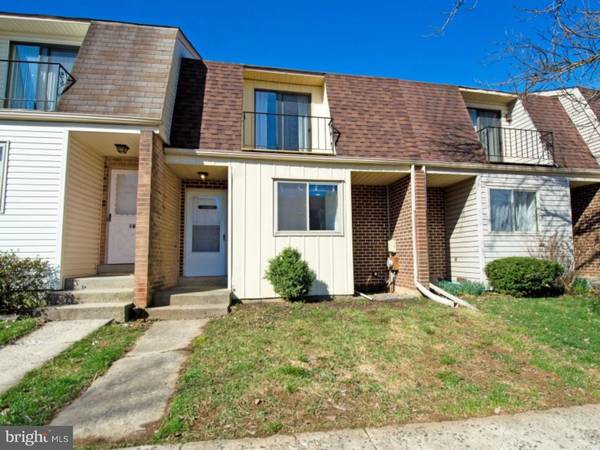 16 RICKMAR LN, Malvern, PA 19355