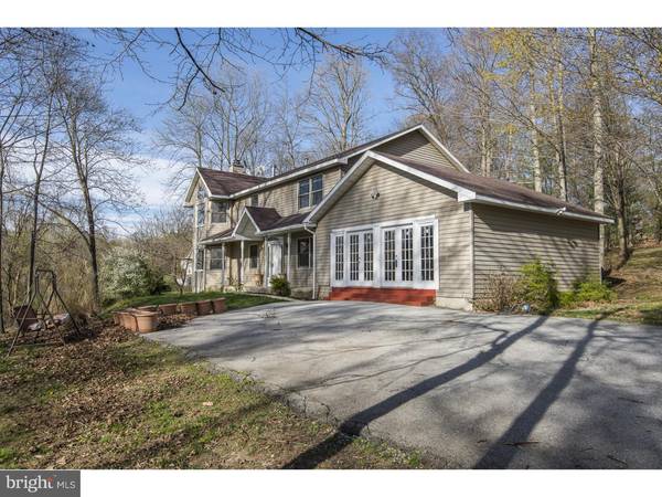 17 SUNSET HOLLOW RD, West Chester, PA 19380