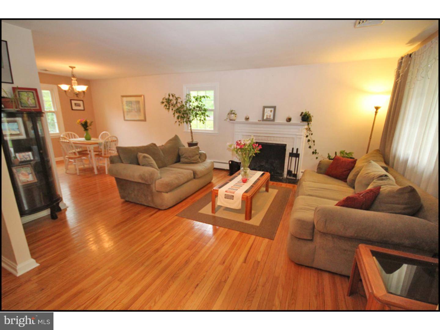 Devon, PA 19333,303 LANDSENDE RD