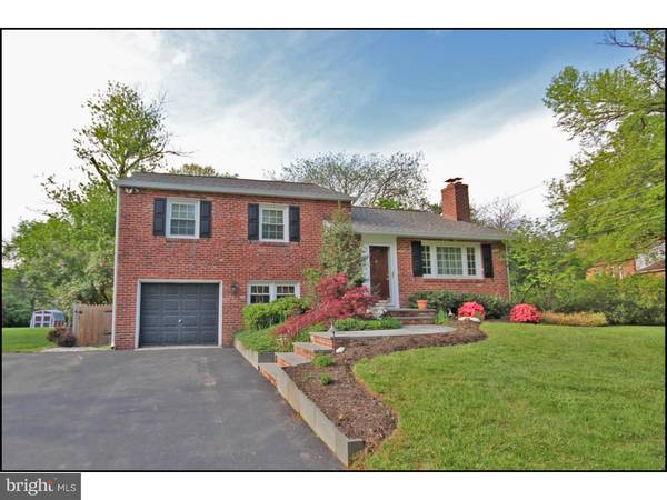 303 LANDSENDE RD, Devon, PA 19333