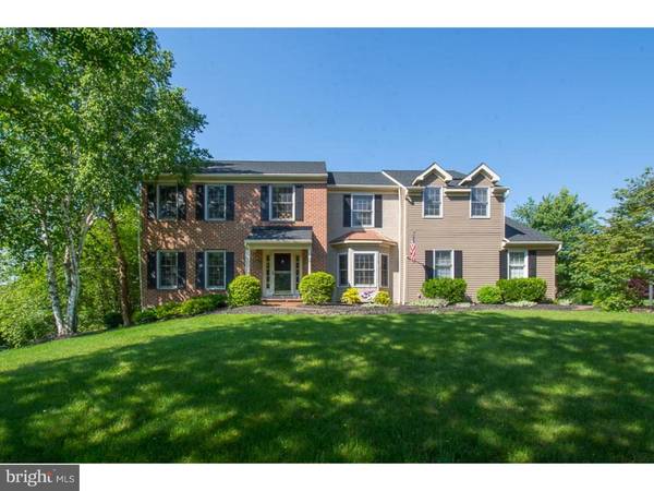 826 ROBERT DEAN DR, Downingtown, PA 19335