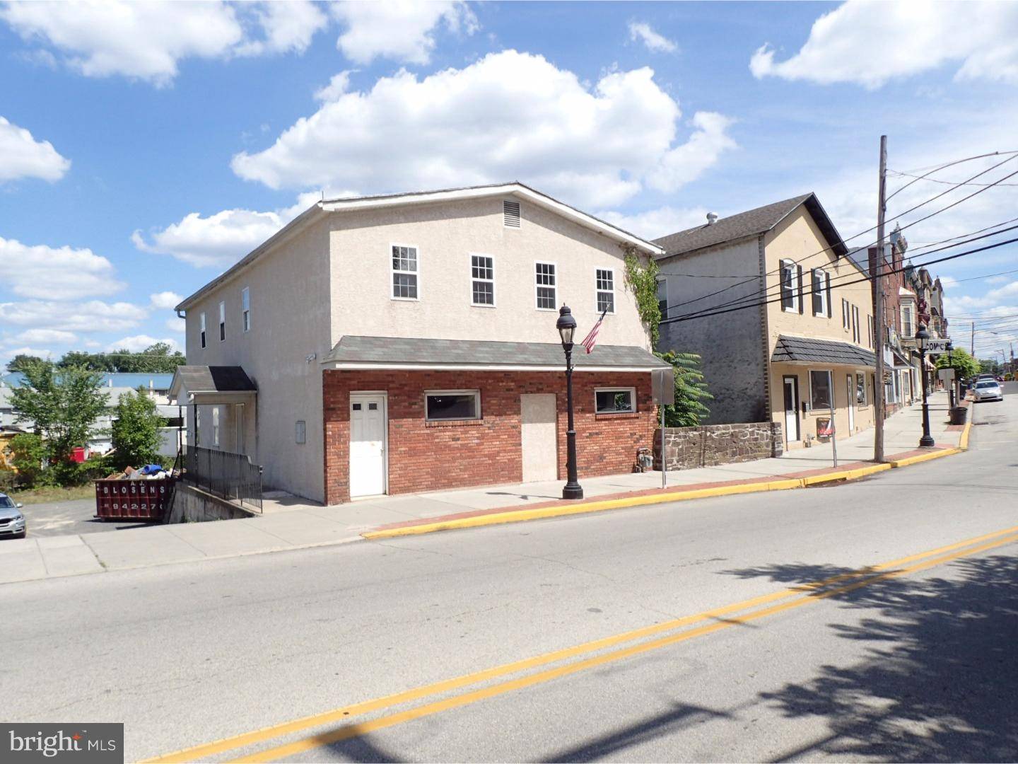 145 N MAIN ST, Spring City, PA 19475