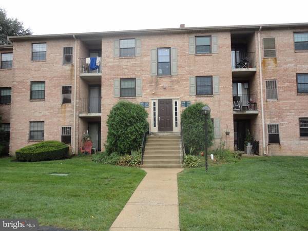 2303 POND VIEW DR, West Chester, PA 19382