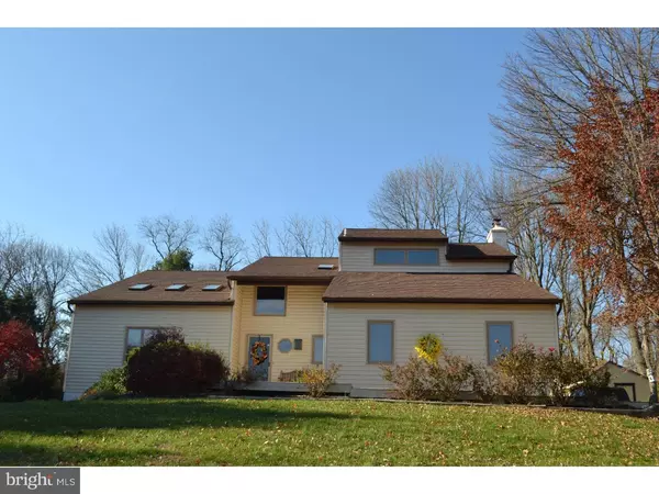 8 BRYAN WYND, Glenmoore, PA 19343