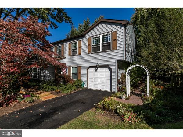 1322 SPELLMAN DR, Downingtown, PA 19335