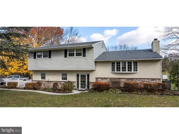 1257 SURREY RD, West Chester, PA 19382